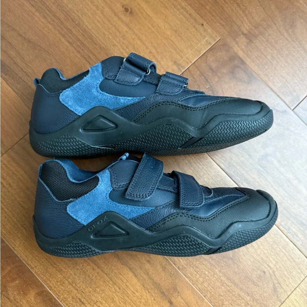 Geox Velcro Sneakers - Picture 2 of 5